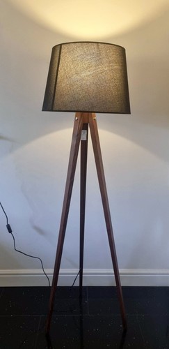 Lumexx wooden walnut tripod - walnut,