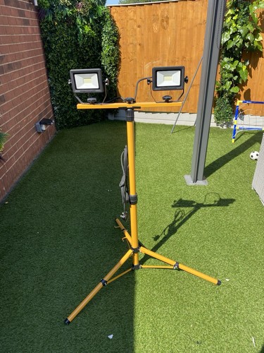 Industrial style tripod - industrial, floor
