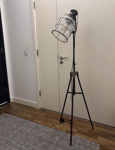 Industrial tripod floor lamp - tripod,